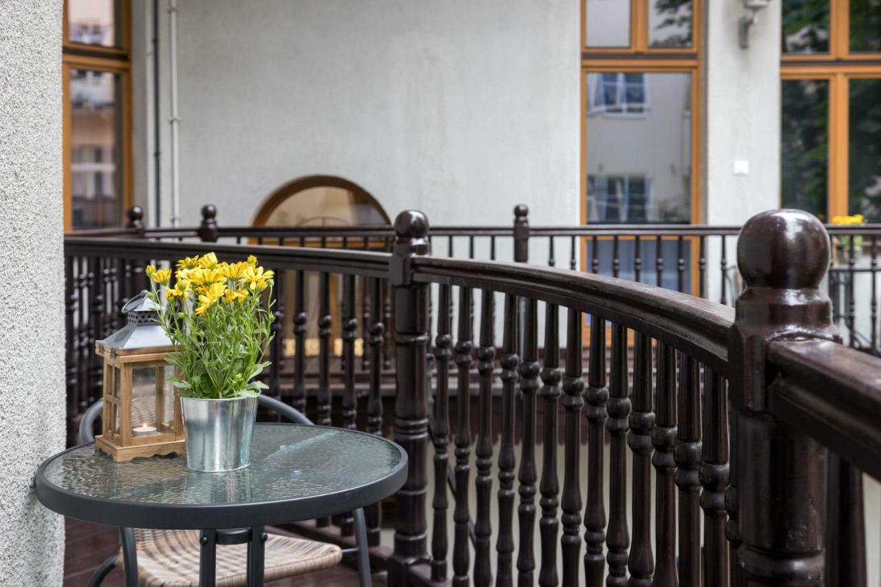 Beautiful Cracow Apartments By Cozyplace Krakow Exterior photo
